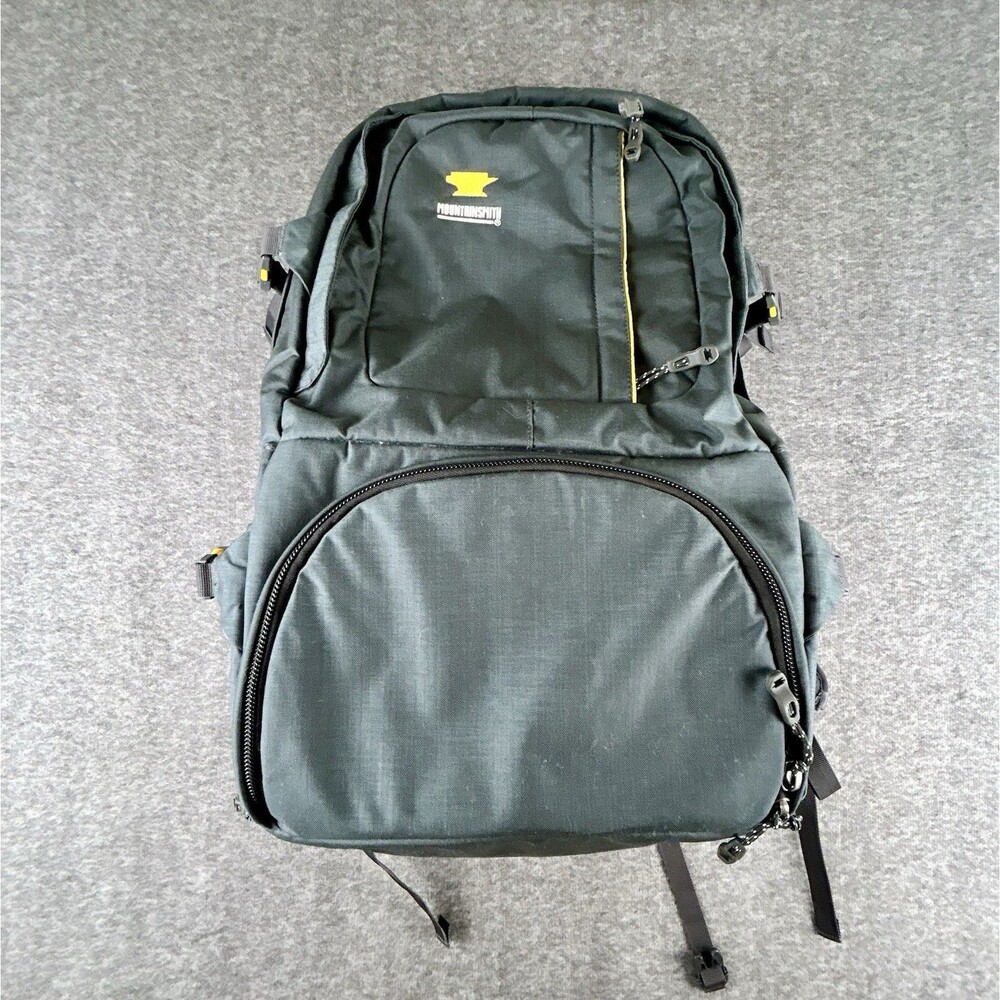 Mountainsmith Borealis 35L Camera Backpack Padded Laptop Sleeve Inserts Rainfly